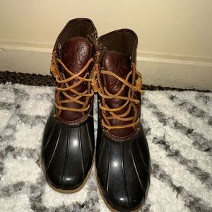 Sperry duck boots